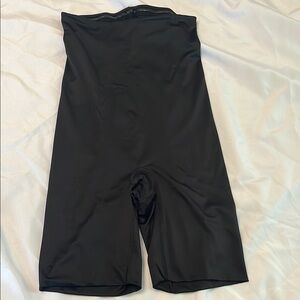 SPANX Black Strapless Shapewear Size L like new